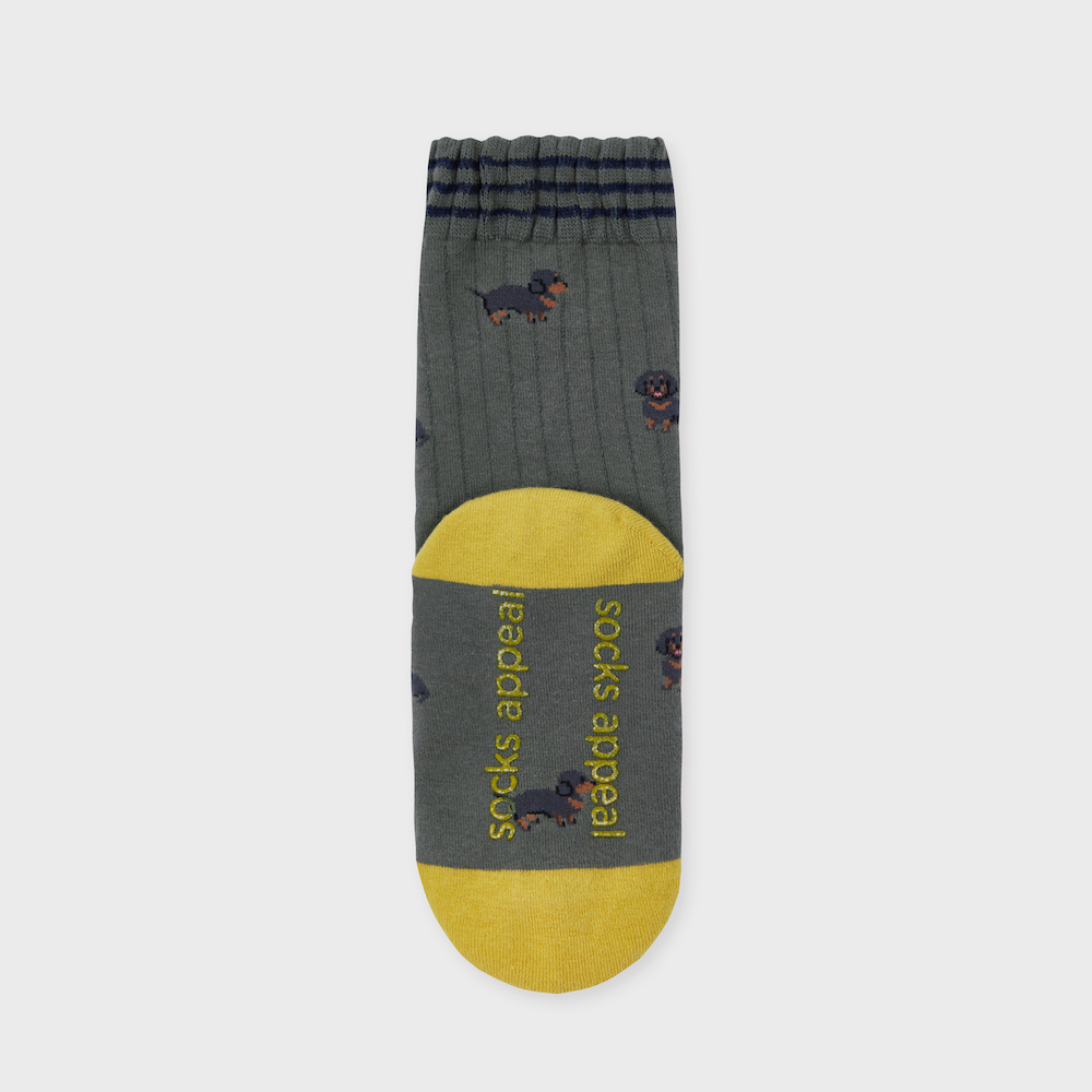 socks grey color image-S1L10