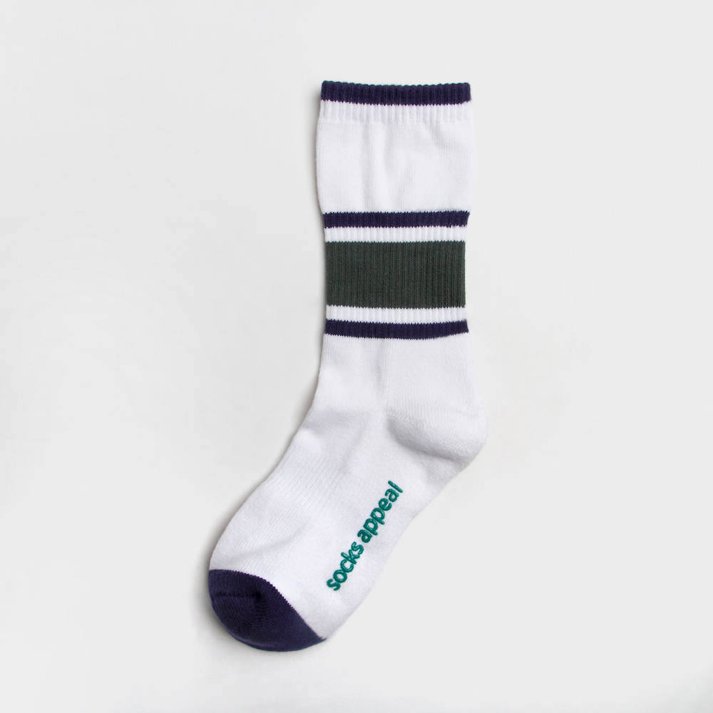 socks white color image-S2L8