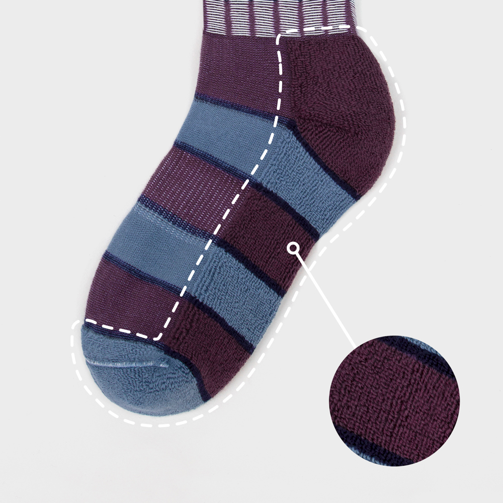 socks detail image-S3L9