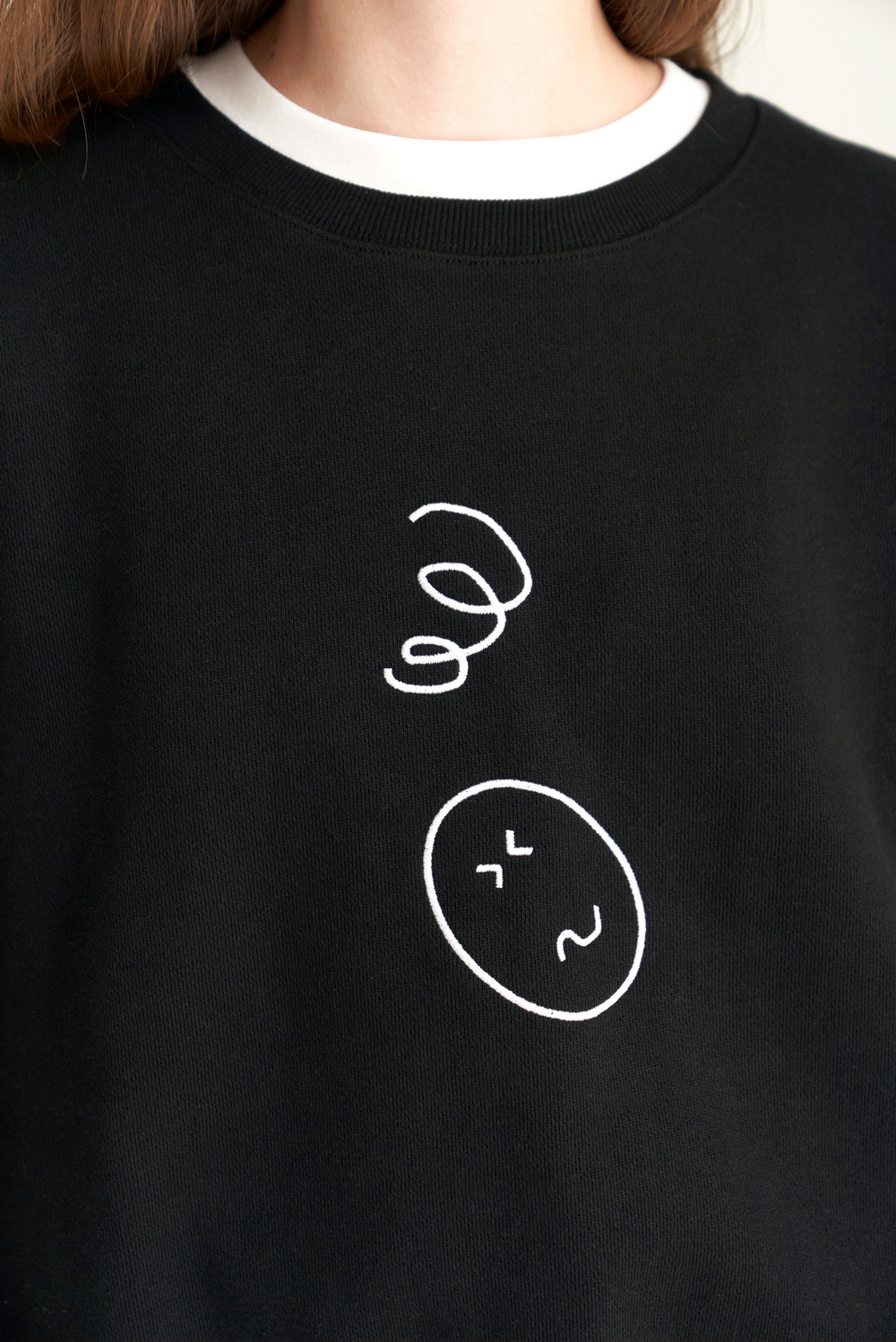 long sleeved tee detail image-S4L2