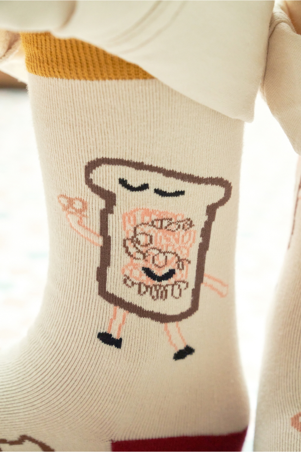 socks detail image-S1L15