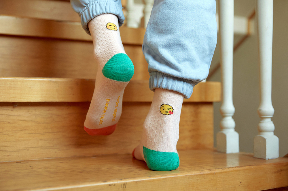 socks product image-S1L59