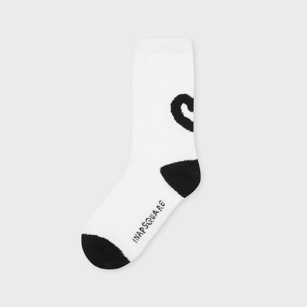 socks white color image-S13L4