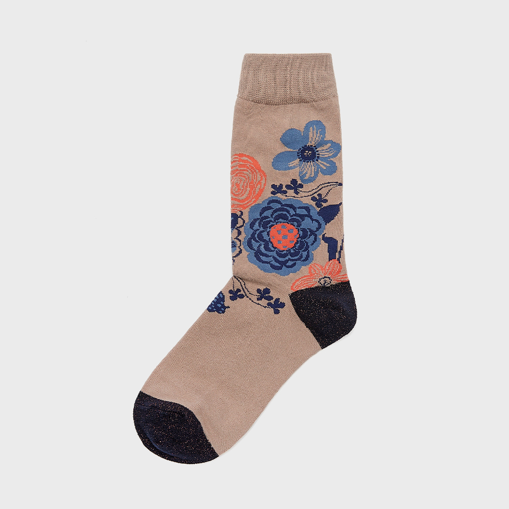 socks white color image-S5L52