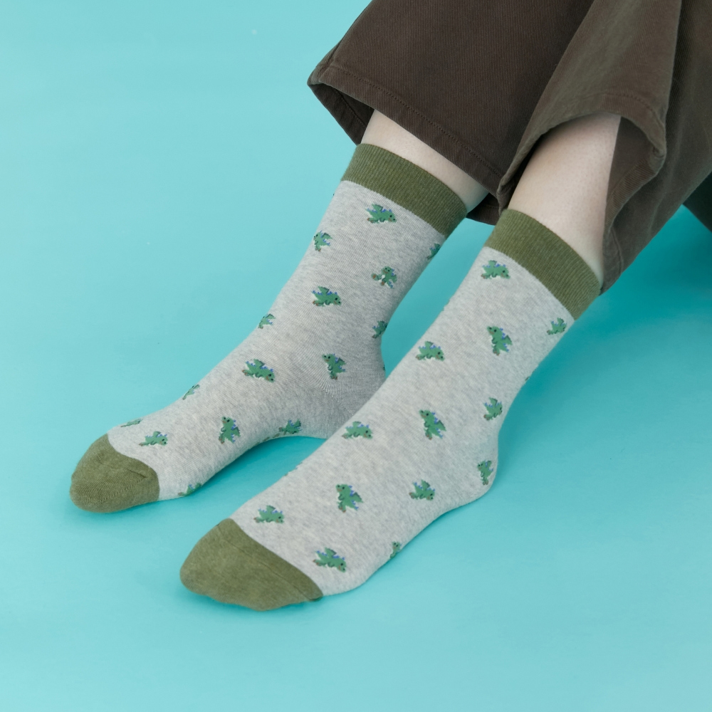 socks detail image-S2L14