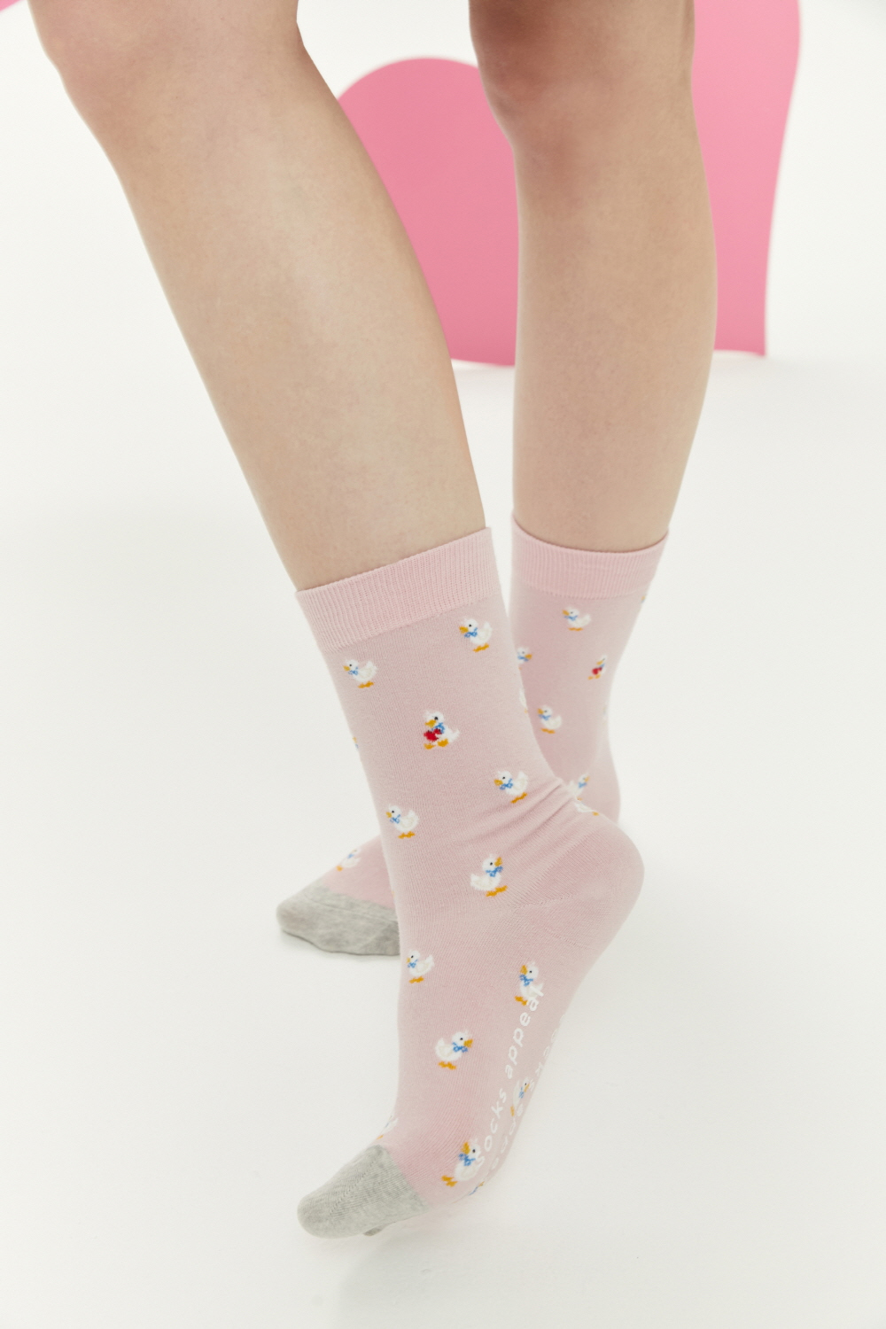 socks product image-S3L5