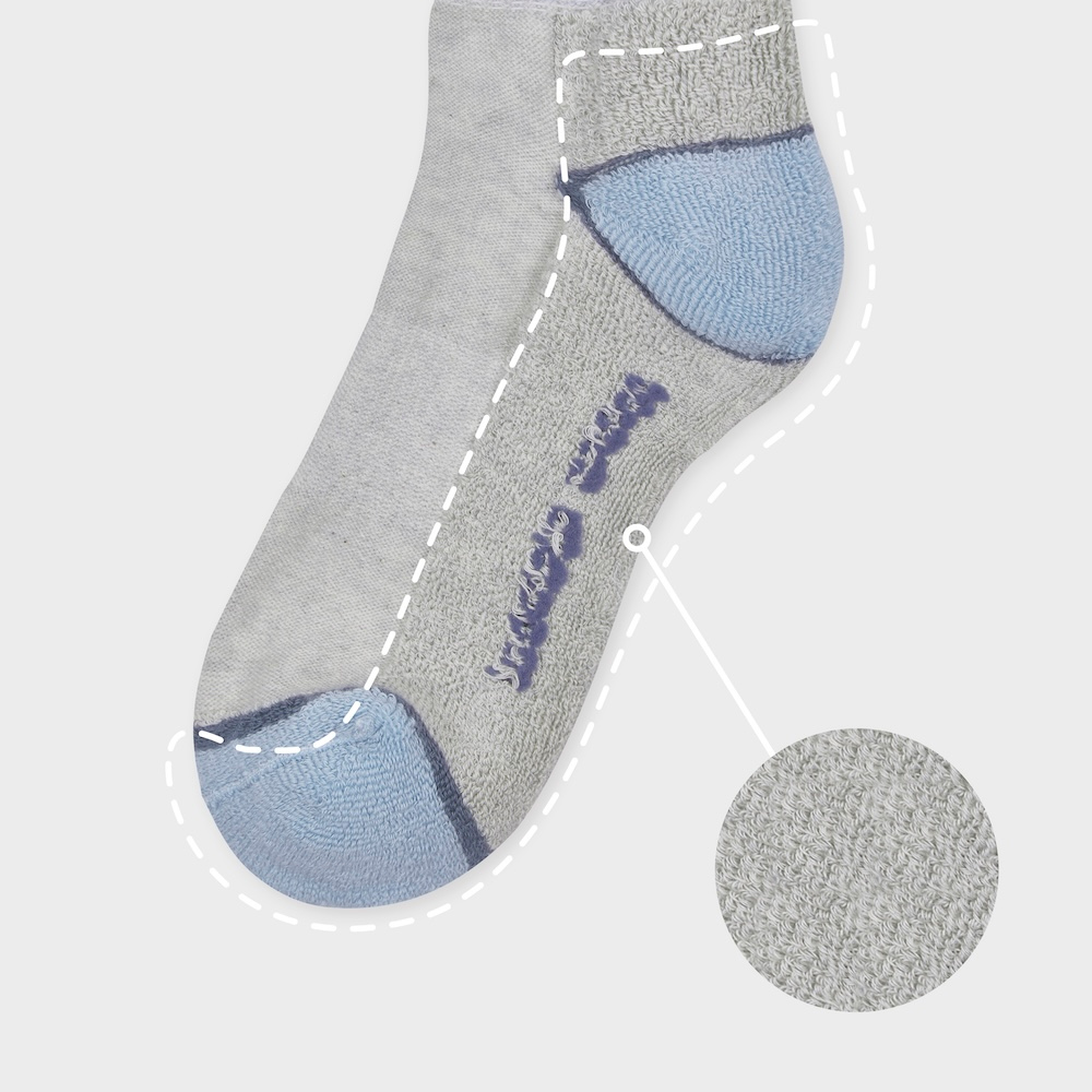 socks detail image-S1L9