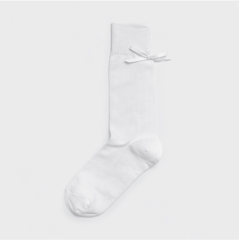 socks white color image-S5L23