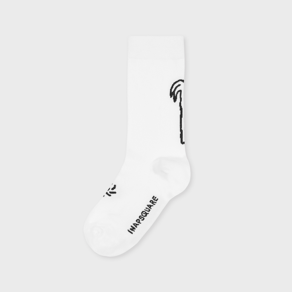 socks white color image-S4L11