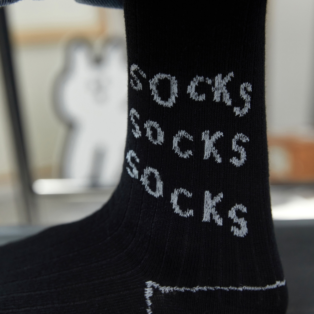 socks detail image-S13L5